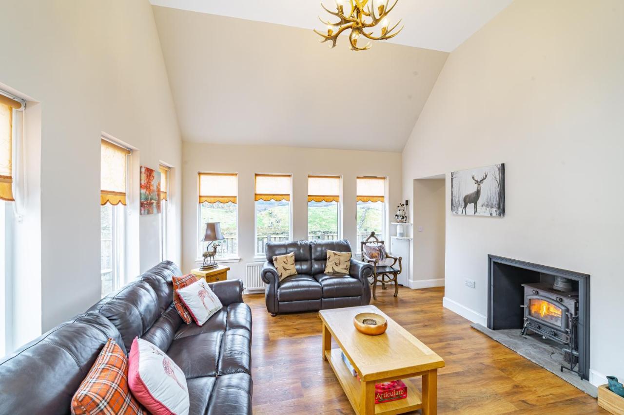 Stags View With Hot Tub Villa Blairgowrie and Rattray Exterior photo